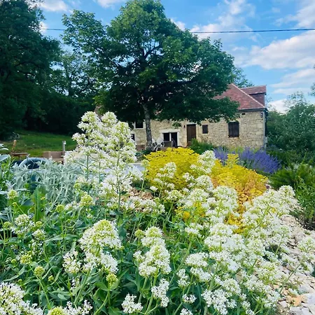 Mas D'Oliu Havre De Paix Avec Piscine Et Vue Pres De Martel Holiday home Martel