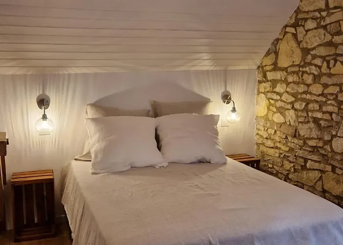 Mas D'Oliu Havre De Paix Avec Piscine Et Vue Pres De Martel * Martel